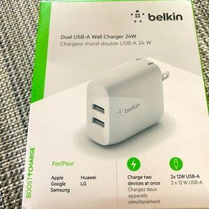 Brand new 24 W Belkin Dual USB- A Boost Charge Wall Charger